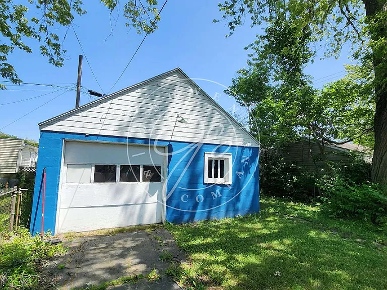 537 Maumee Ave — Photo 19