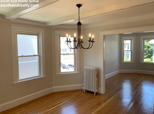 108 Farquhar St #U2, Boston, MA 02131