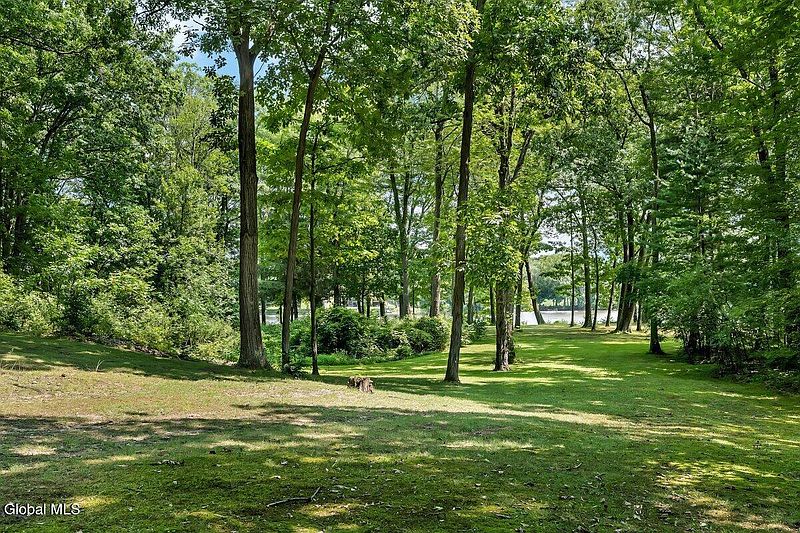5th image of 655 Hudson River Road