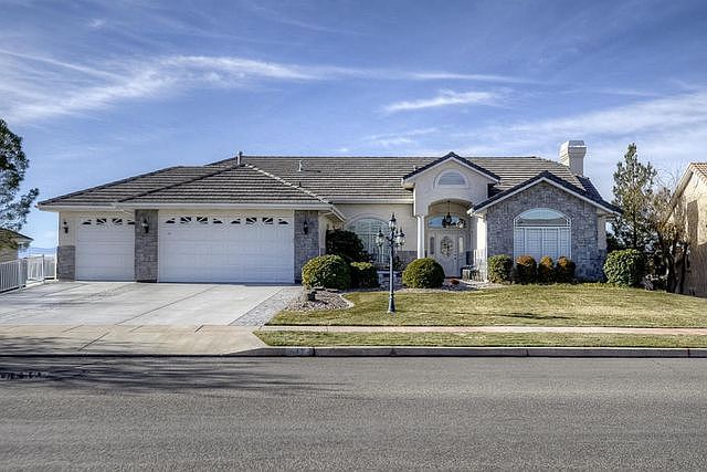 FRONT VIEW OF HOME FROM STREET