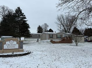 101 Blossom Ln, Sewickley, PA 15143