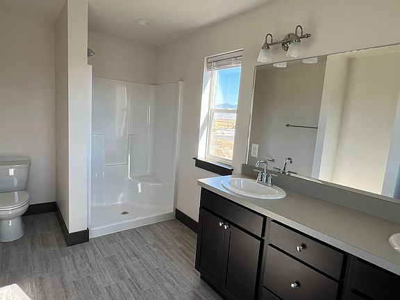 4th image of 2021 Windjammer Way #A