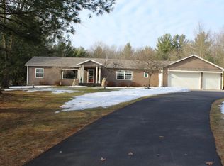 1144 S Briggs Rd, Middleville, MI 49333