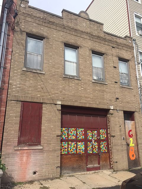 2nd image of 628 Grand St