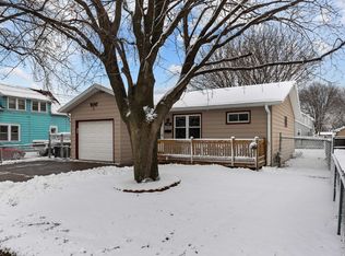 2016 Plymouth St, Oshkosh, WI 54901