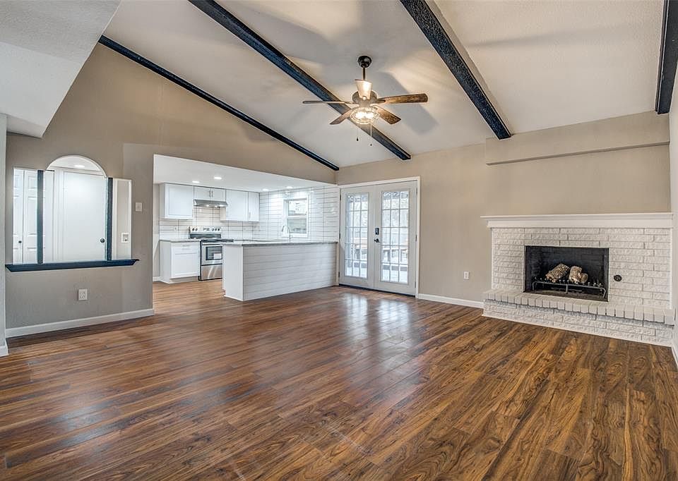 1st image of 2216 Overglen Dr