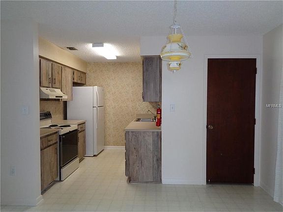 2nd image of 9140 Golden Gate Blvd