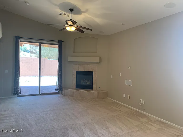 10460 S 182nd Dr #10460 — Photo 16