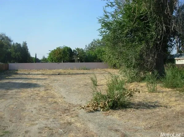 608 E Coolidge Ave, Modesto, CA 95350