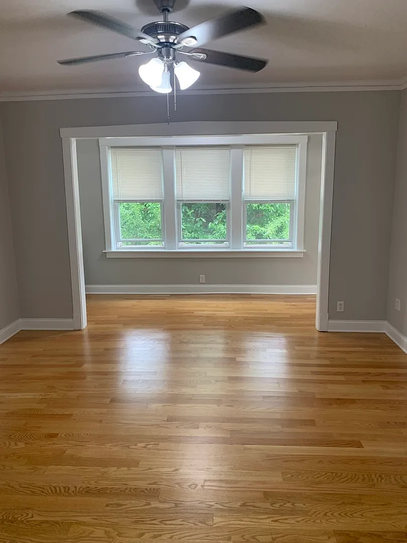 2 bed, $1,800 — Photo 3