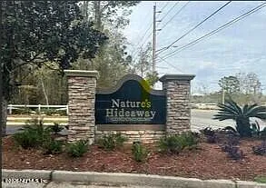 2 bed, 2.0 bath, 907 sqft, $1,200 — Photo 2