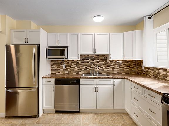 3rd image of 13758 67th Ave #149