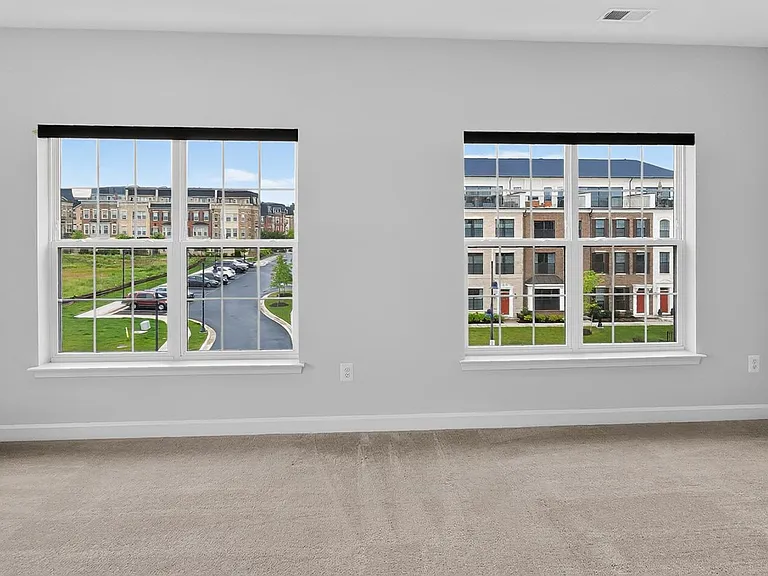 627 Leigh Way — Photo 33