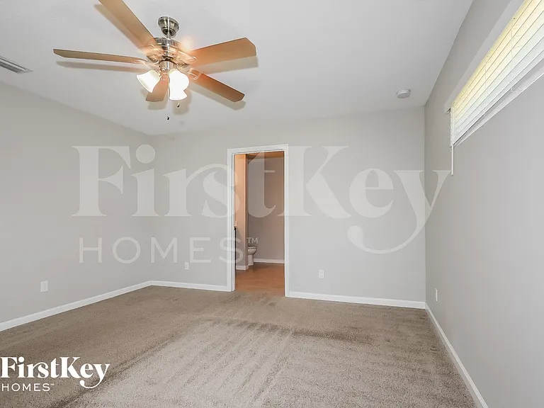 1219 SW Jacqueline Ave — Photo 7