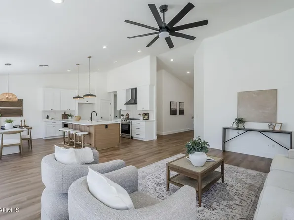 7144 E LAKEVIEW Avenue, Mesa, AZ 85209