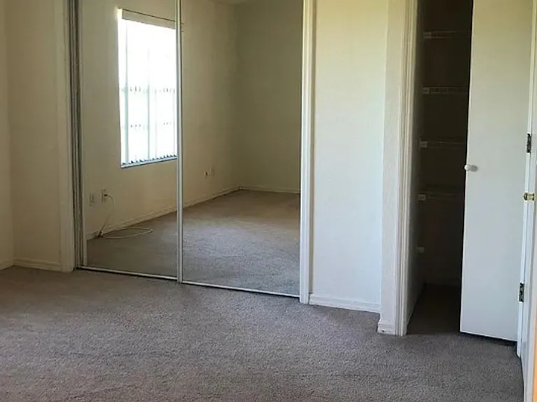 16547 Lake Brigadoon Cir — Photo 8