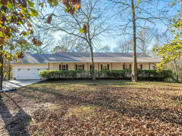 163 Fox Dr, Malvern, AR 72104