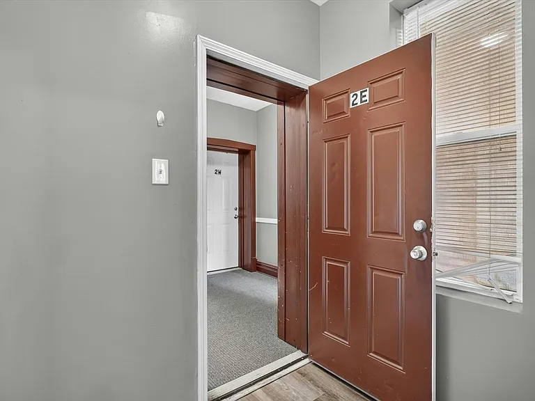 1854 S Central Park Ave #1852-2E — Photo 8