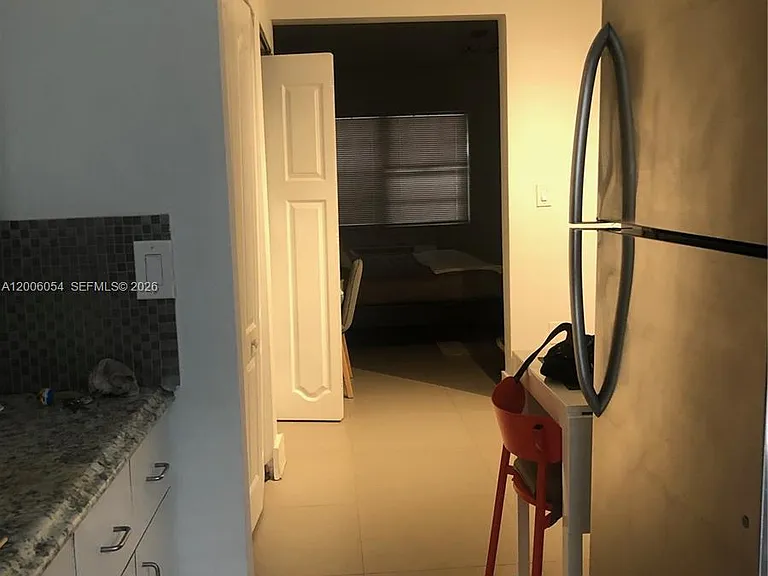 911 Meridian Ave #105 — Photo 28