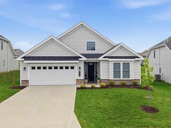 361 Victory Ln, Canonsburg, PA 15317