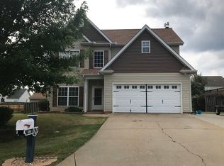 152 Slate Dr, Boiling Springs, SC 29316