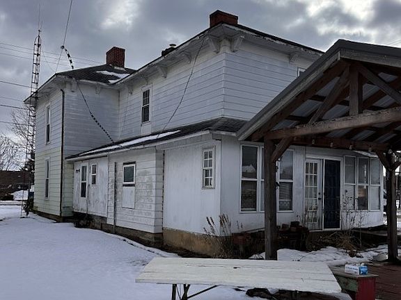 4th image of 23 N State St