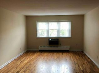 2419 43rd St, Astoria, NY 11103