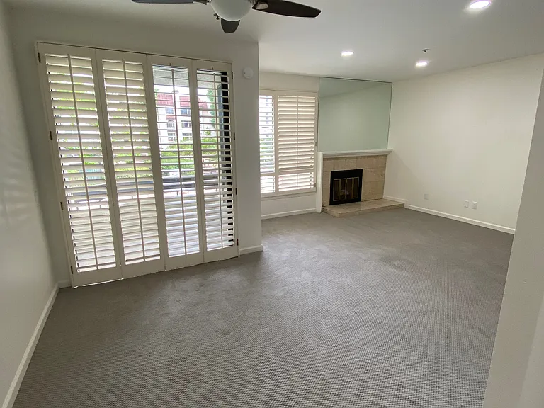 5845 Friars Rd #1216 — Photo 17