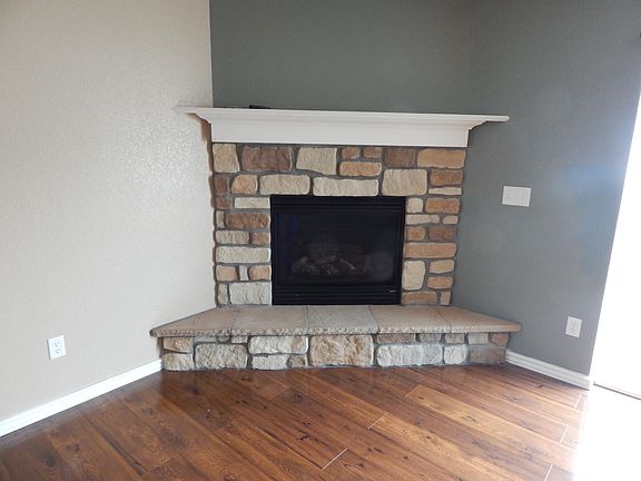 4th image of 7954 Campground Dr