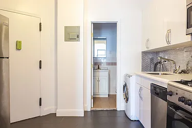 Rented by Smart City Real Estate LLC