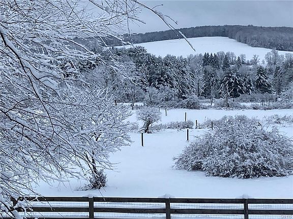 5th image of 1677 County Road 17