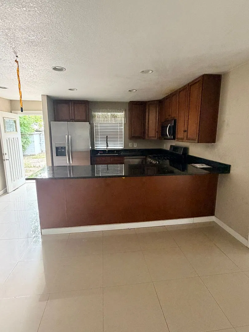 242 Dunmire St. — Photo 1