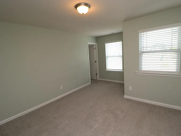 755 Amarra Dr — Photo 38