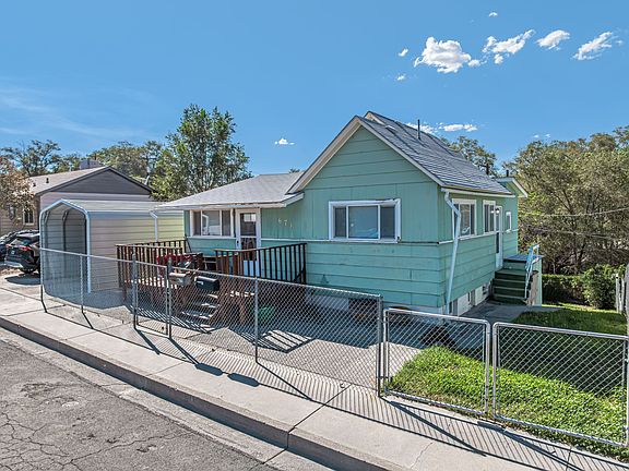 2nd image of 671 Ouderkirk Ave