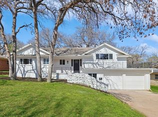 7229 Monterrey Dr, Fort Worth, TX 76112