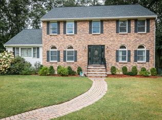 135 N Branch Rd, Concord, MA 01742