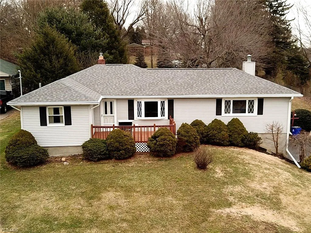 1085 Etter Rd photo 1