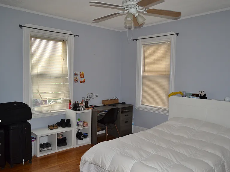 54 Pleasant St #3 — Photo 8