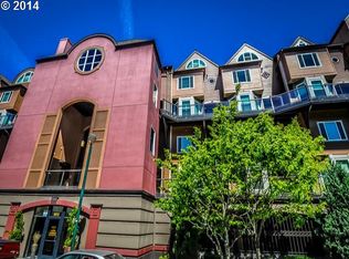 905 N Harbour Dr #27, Portland, OR 97212