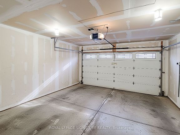 5th image of 59 Robertson Rd