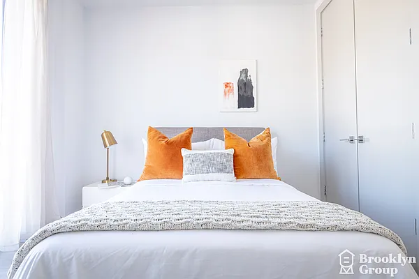 Rented by Brooklyn Group | media 10