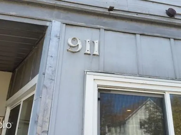 911 Washington Rd, Kenosha, WI 53140