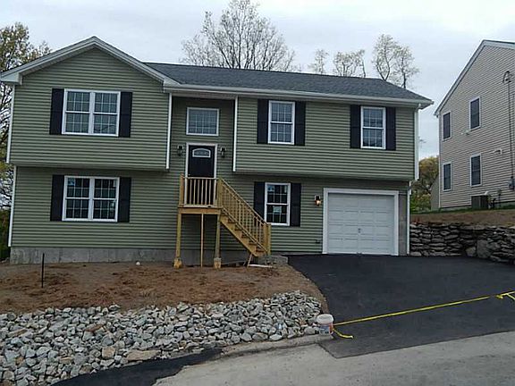4th image of 44 Wilna St