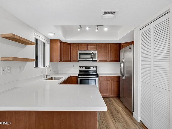2nd image of 3635 N 37TH Street #12