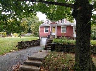 14 Drexel St, Worcester, MA 01602