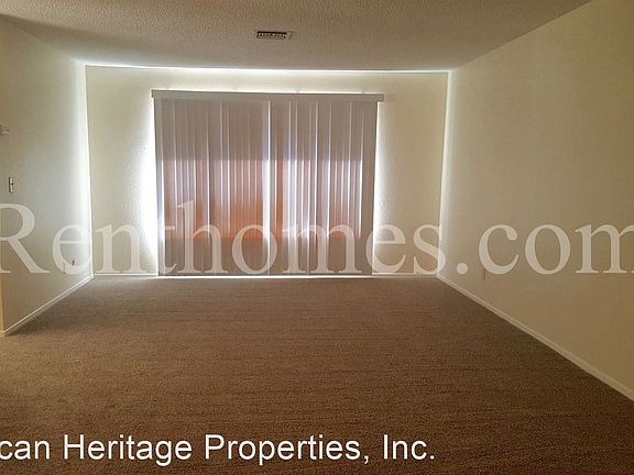 3rd image of 10404 Mountain Glen Ter