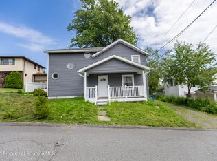 969 Throop St, Dunmore, PA 18512