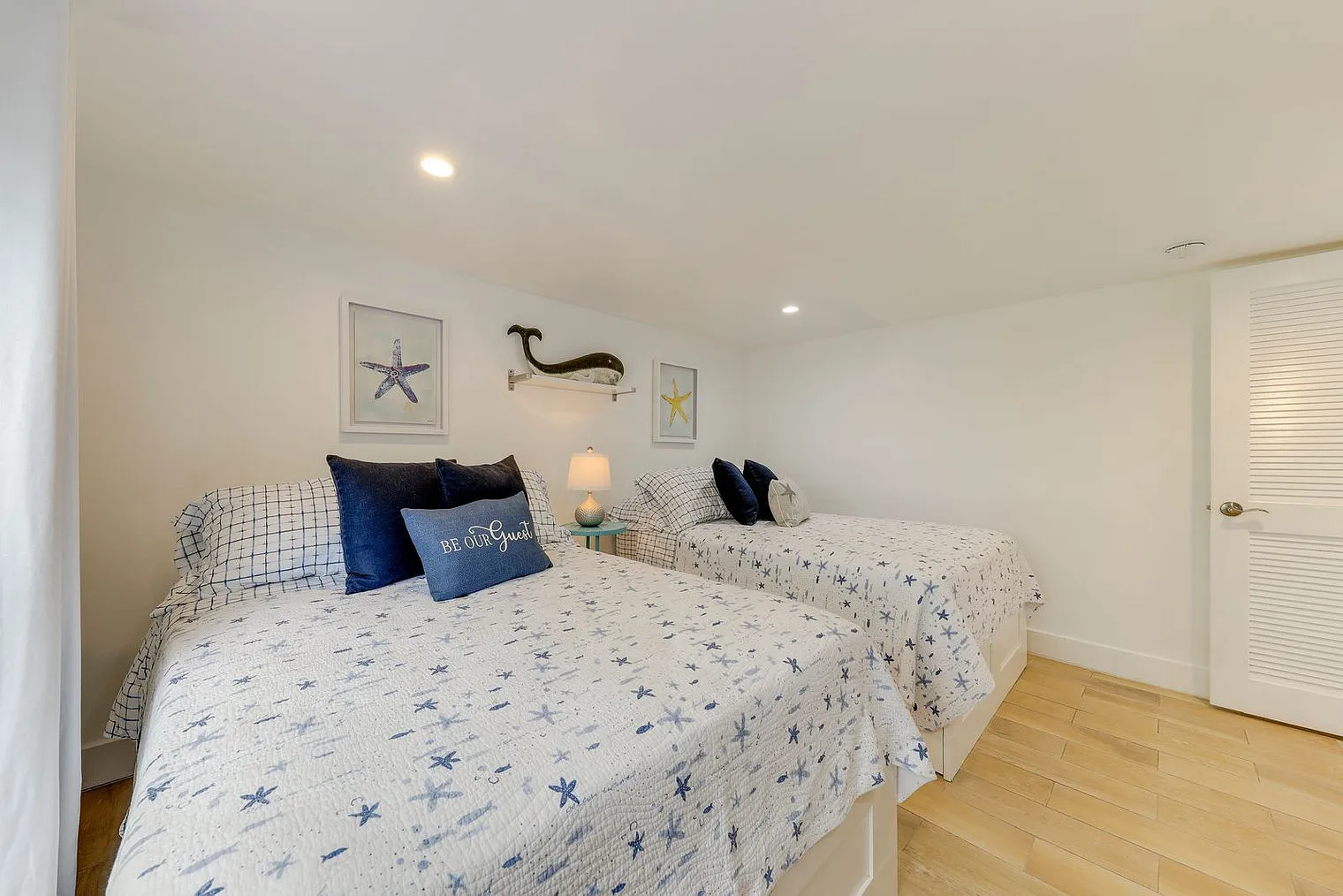 2 bed, 2.0 bath, 839 sqft, $5,870 — Photo 4