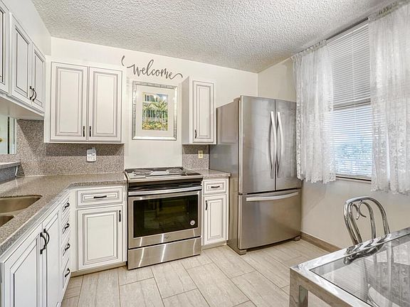 2nd image of 3716 Whitehall Dr APT 403