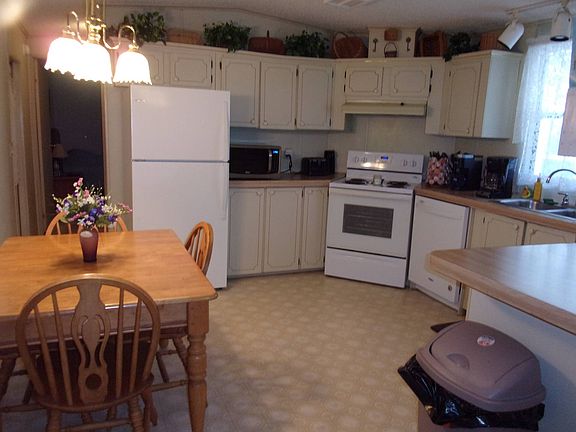 2nd image of 33238 Beach View Dr #197